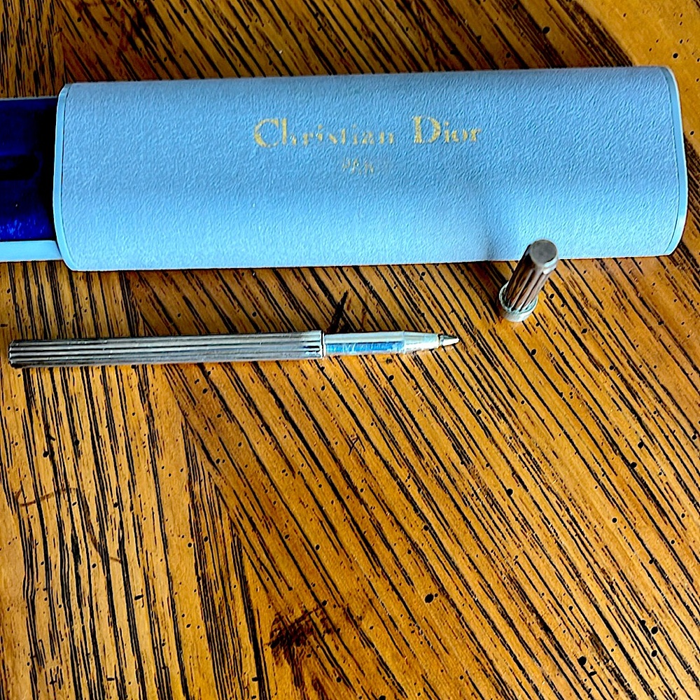 Rare Christian DiorSILVER.925ballpoint pen.Swiss made.Engraved designer&with Box - Picture 3 of 4